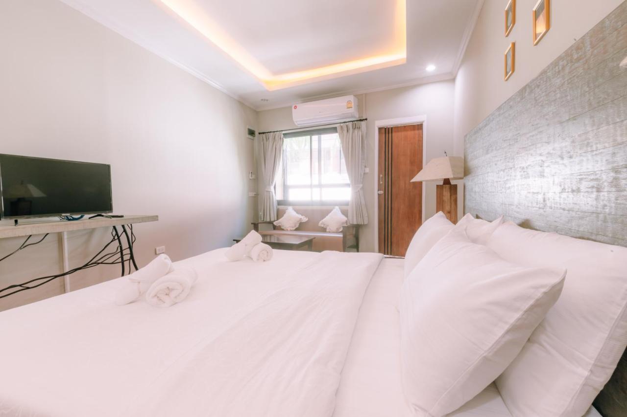 Hotel 64House Chiang Mai Esterno foto
